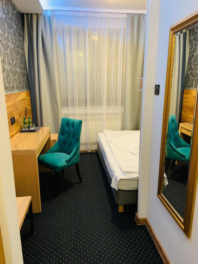 A&P Motel ミコウフ エクステリア 写真